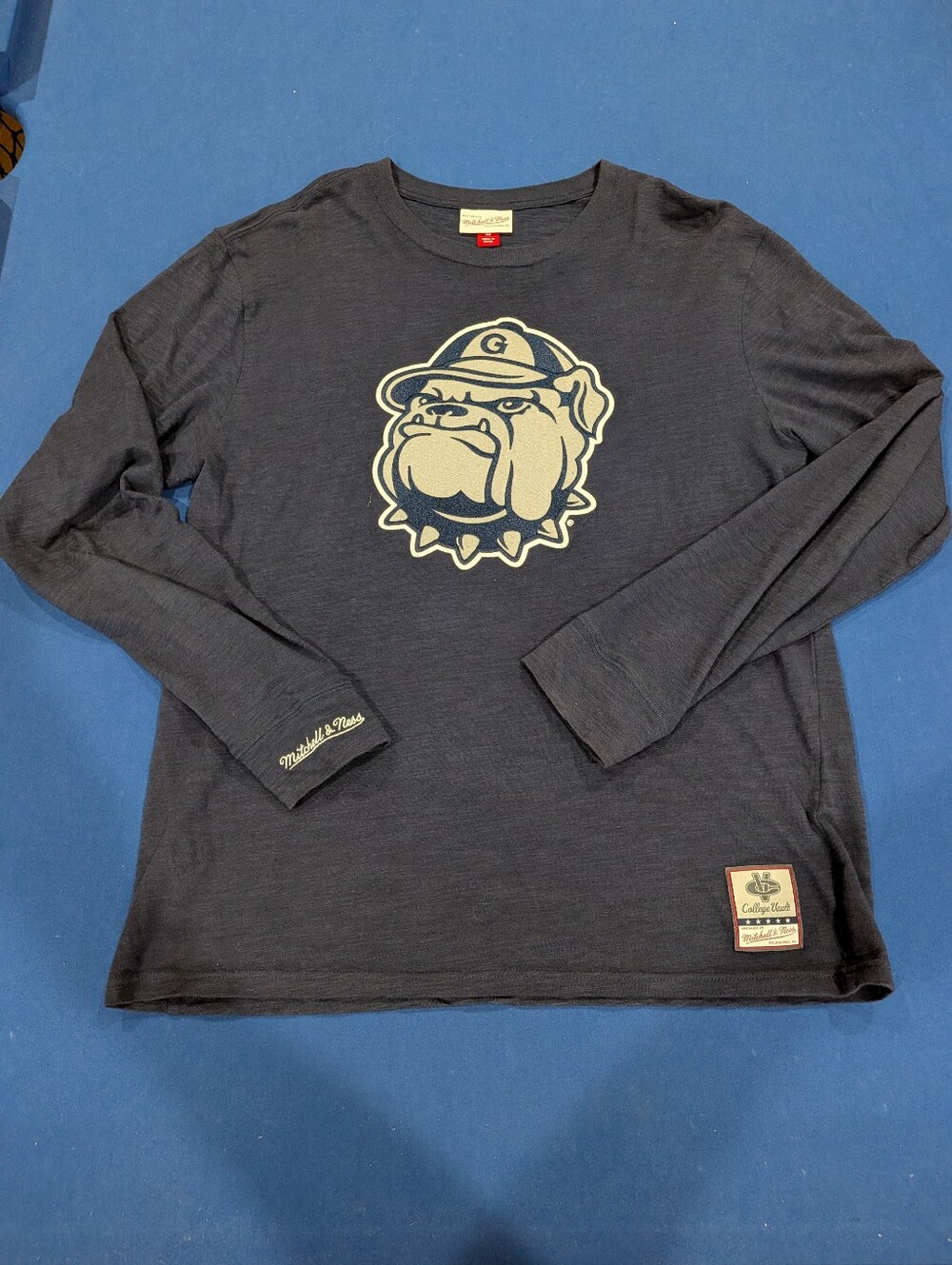 Large Georgetown Hoyas Mitchell & Ness Long Sleeve Tee shirt Basketball LS